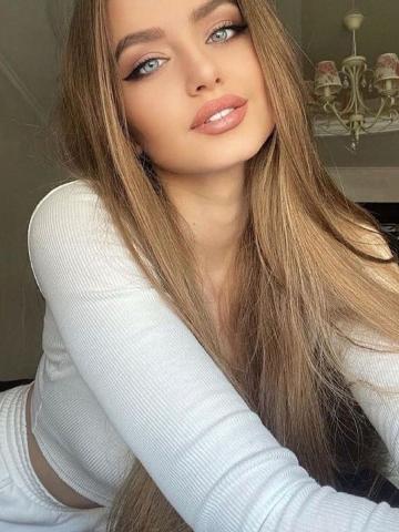 Викуся