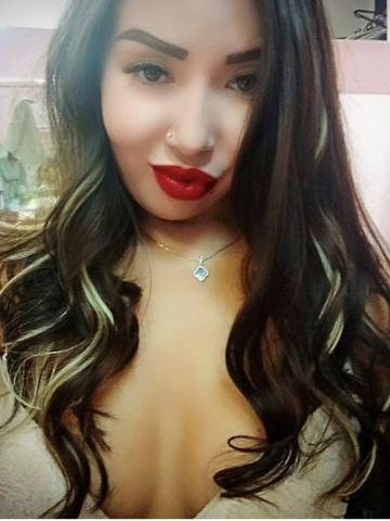 Индивидуалка Виолетта Фотография 6